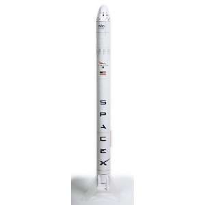  SpaceX Falcon 9 and Dragon Flying Model Rocket Kit: Toys 