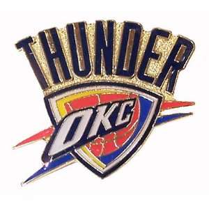  Oklahoma Thunder Logo Pin: Sports & Outdoors