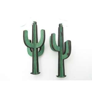 Kelly Green 3D Cactus Wooden Earrings: GTJ: Jewelry