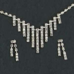   Silver Stripes Crystal Necklace and Earrings Set GC Jewelry