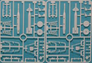 Tamiya 1/48 F 117A Nighthawk w/US Modern 4x4 Utility Vehicle  