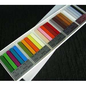   Assortment of 25 Colors (Cardboard Box) Arts, Crafts & Sewing