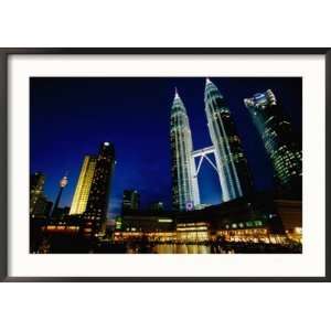  Towers in Night City Skyline, Kuala Lumpur, Wilayah Persekutuan 