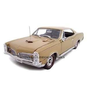  1967 Pontiac GTO Hard Top 1/24 Signet Gold Toys & Games