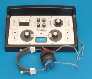 Beltone Model 112 Screening Audiometer Hearing Tester, Headphones 