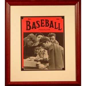  Joe DiMaggio Autographed Baseball Magazine: Sports 