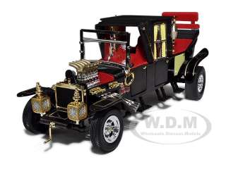 THE MUNSTER COACH THE MUNSTERS 1/18 DIECAST MODEL CAR  