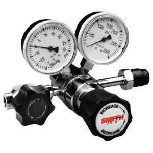  Smith High Purity Oxygen Regulator   Series 620 Two Stage 