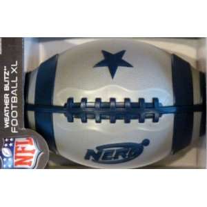  Nerf Sport NFL Weatherblitz XL Football   Cowboys: Toys 
