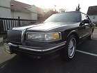 95 LINCOLN TOWN CAR!! LOW MILES!! POWER EVERYTHING!! SOFT TOP!! LUXURY 