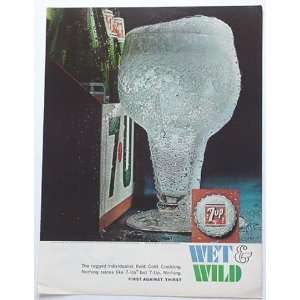    1967 7 Up Soda Foaming Glass & Bottles Print Ad: Home & Kitchen