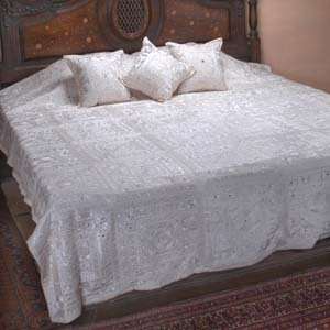  Silk Embroidered Indian Bedspread   California King: Home 