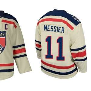   Classic jerseys #11 Messier cream jerseys size 56: Sports & Outdoors