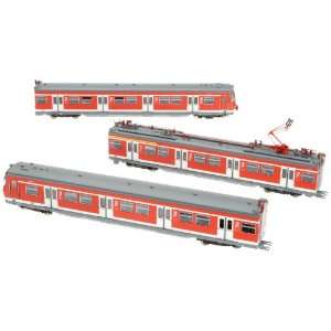    Trix Electric Class 420 S Bahn Railcar HO ScaleTrain Toys & Games