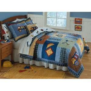  Construction Twin Quilt with Pillow Sham: Home & Kitchen