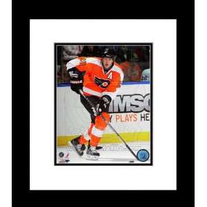  Philadelphia Flyers Chris Pronger 2010 11 Action Framed 