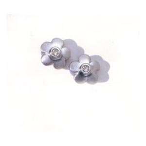   Medium Daisy Diamond Earrings (0.10 ct.tw.) Evyatar Rabbani Jewelry