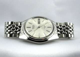 Seiko Automatic Cir.1970s17 Jewels 7006 8007 Mens Wristwatch With Day 