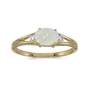  14k Yellow Gold Oval Opal And Diamond Ring (Size 4.5 