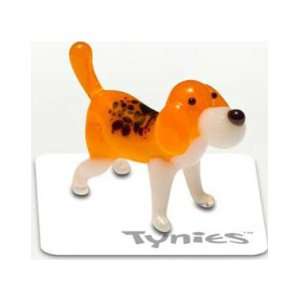  PUC The Beagle   Tynies Miniature Glass Figurine Toys 