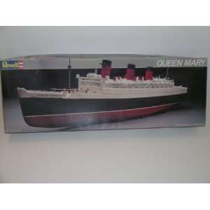  Queen Mary Ship   Plastic Model Kit: Toys & Games