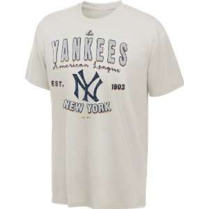  New York Yankees Youth Majestic Barney T Shirt Sports 