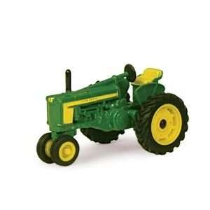  John Deere Vintage Tractor: Toys & Games