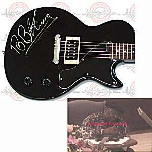    B.B. KING Autographed Gibson SIGNED GUITAR 