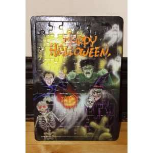   Happy Halloween Spooky Puzzle in Tray (60 piece puzzle): Toys & Games