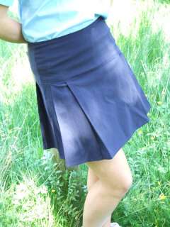 Girls School Mini skirt/School uniform/NAVY size 16  