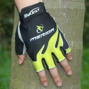  2010 new merida team cycling gloves half gloves bick 