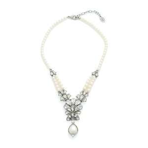  Ben Amun   Small Pearl and Crystal Necklace: Jewelry