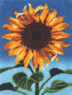 Caron Classics Latch Hook Kit   Garden Sunflower 30x40  