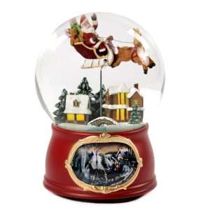  Traditional Holiday Scene   Water Globe Red
