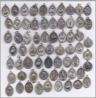 LOT OF 75 WHITE METAL RELIGIOUS MEDALS   MANY SAINTS  