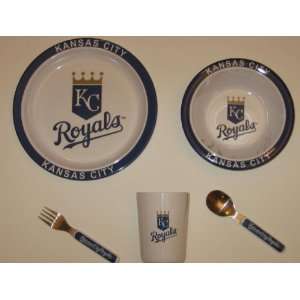 KANSAS CITY ROYALS Team Logo 5 Piece Baby / Child Dinner Set ( Sipping 