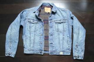 Boys/Young Men Abercrombie and Fitch Lined Denim Jean Jacket. Size XL 