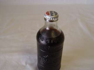 1960s Full 10oz Pepsi No Deposit Bottle Great shape  