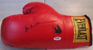 Muhammad Ali Signed Boxing Glove PSA DNA Autographed  