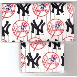  Checkbook Cover Debit Set Made with MLB New York Yankees 
