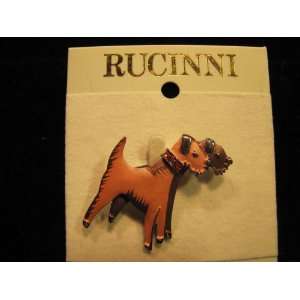  Rucinni Fashion Dog Pin 