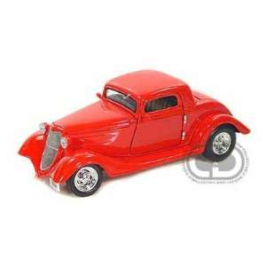  1934 Ford 3 Window Coupe 1/24 Red: Toys & Games