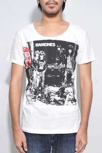 Ramones Sheena is a punk rocker Wide Neck Light Cream T Shirt  