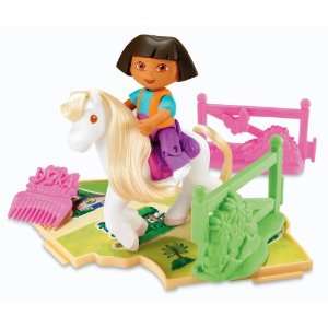  Fisher Price Doras Pony Adventures Playset: Dora 