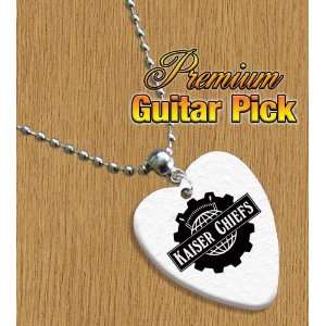   / Necklace Bass Guitar Pick Both Sides Printed: Musical Instruments