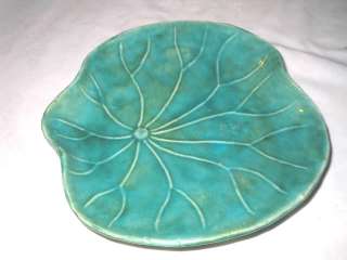 ANTIQUE MAJOLICA MATTE GREEN LEAF ART POTTERY STONEWARE CHARGER WALL 