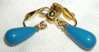Vintage Goldtone Deep Turquoise Drop Dangle Earrings  