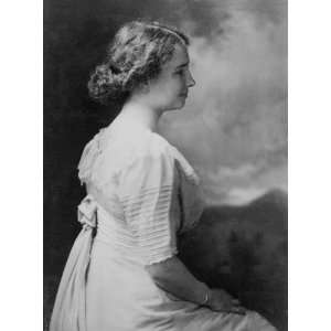 Helen Keller, half length portrait, c. 1909   16x20 Photographic 