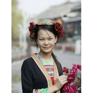 com Young Woman of Yao Minority Mountain Tribe in Traditional Costume 