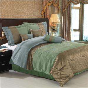   Piece Polyester Comforter Set/ Queen or King Size/ Choice of 2 Styles